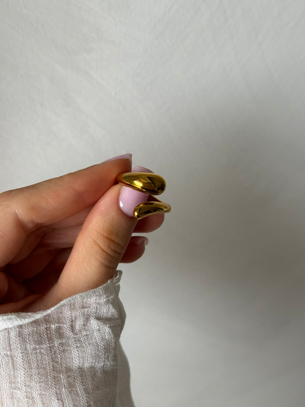Embrace Ring