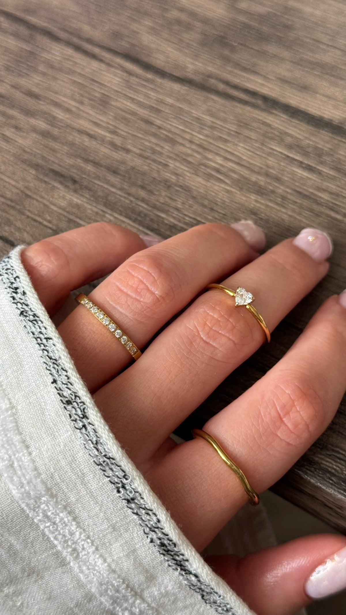 Adore Ring
